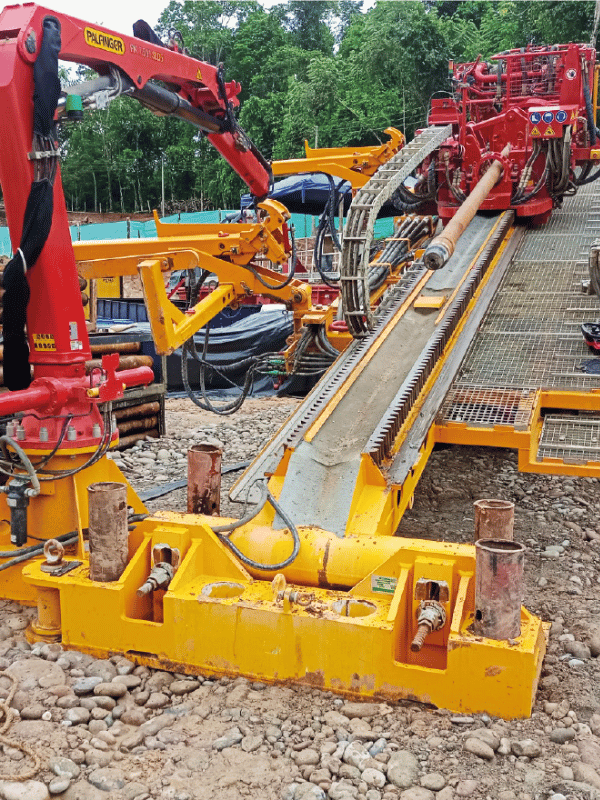 Horizontal directional drilling ramp ready for pipe entry